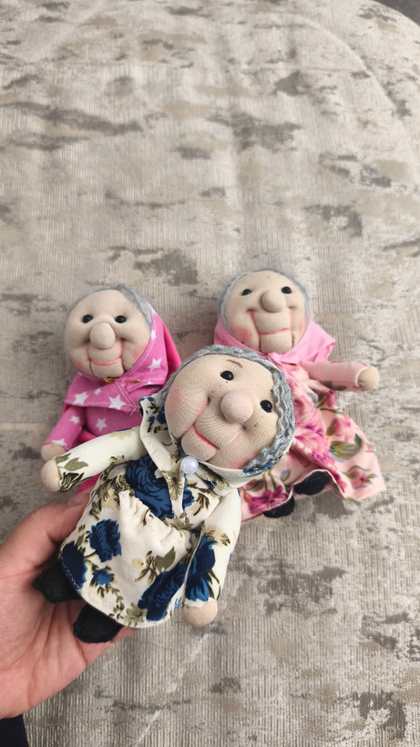 عروسک نهنه جون با لباس پارچه ای در رنگ بندی متنوع